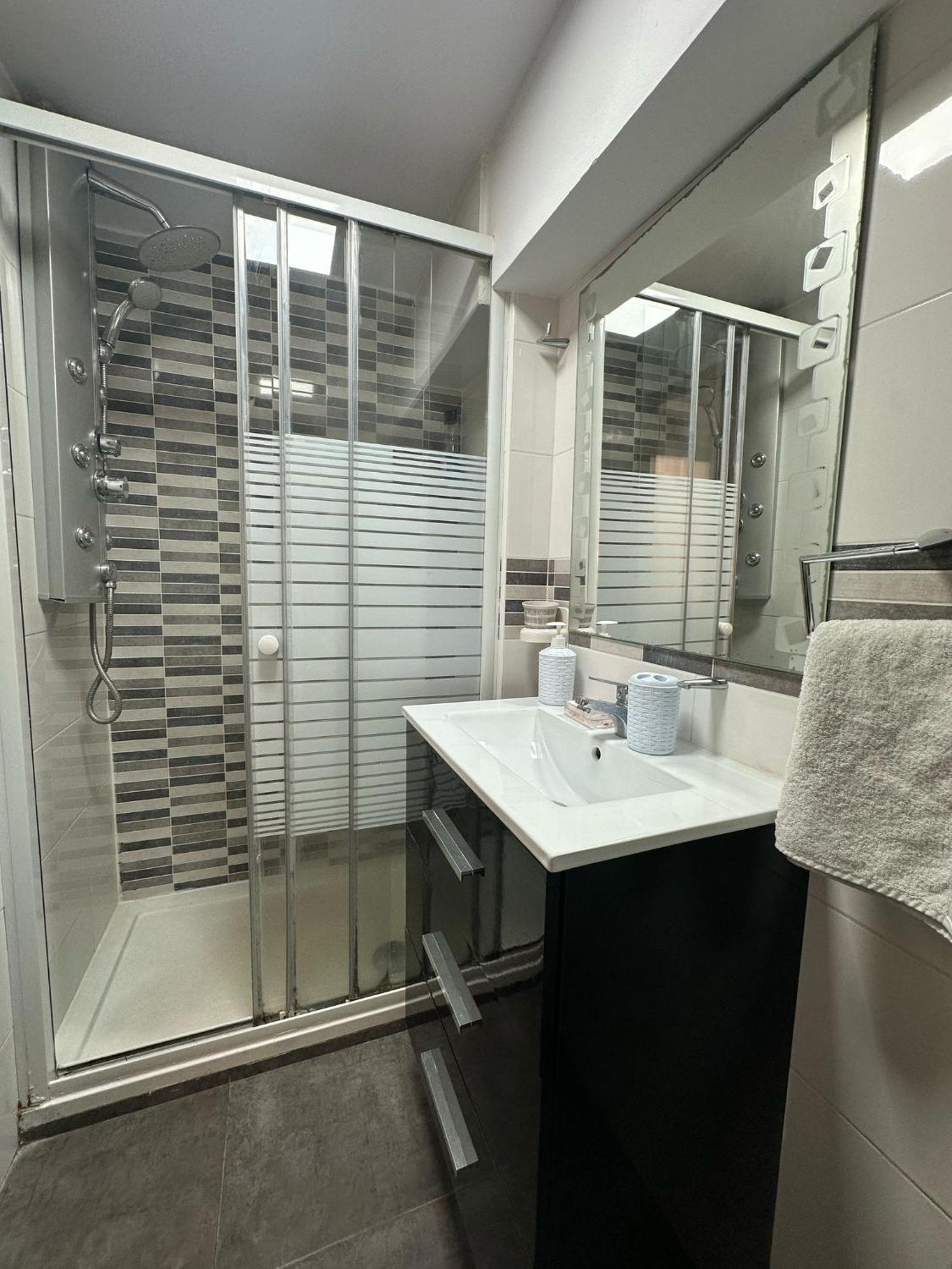 Apartamento Barbacoa, Piscina Y Playa 푸에블라 데 파르날스 외부 사진