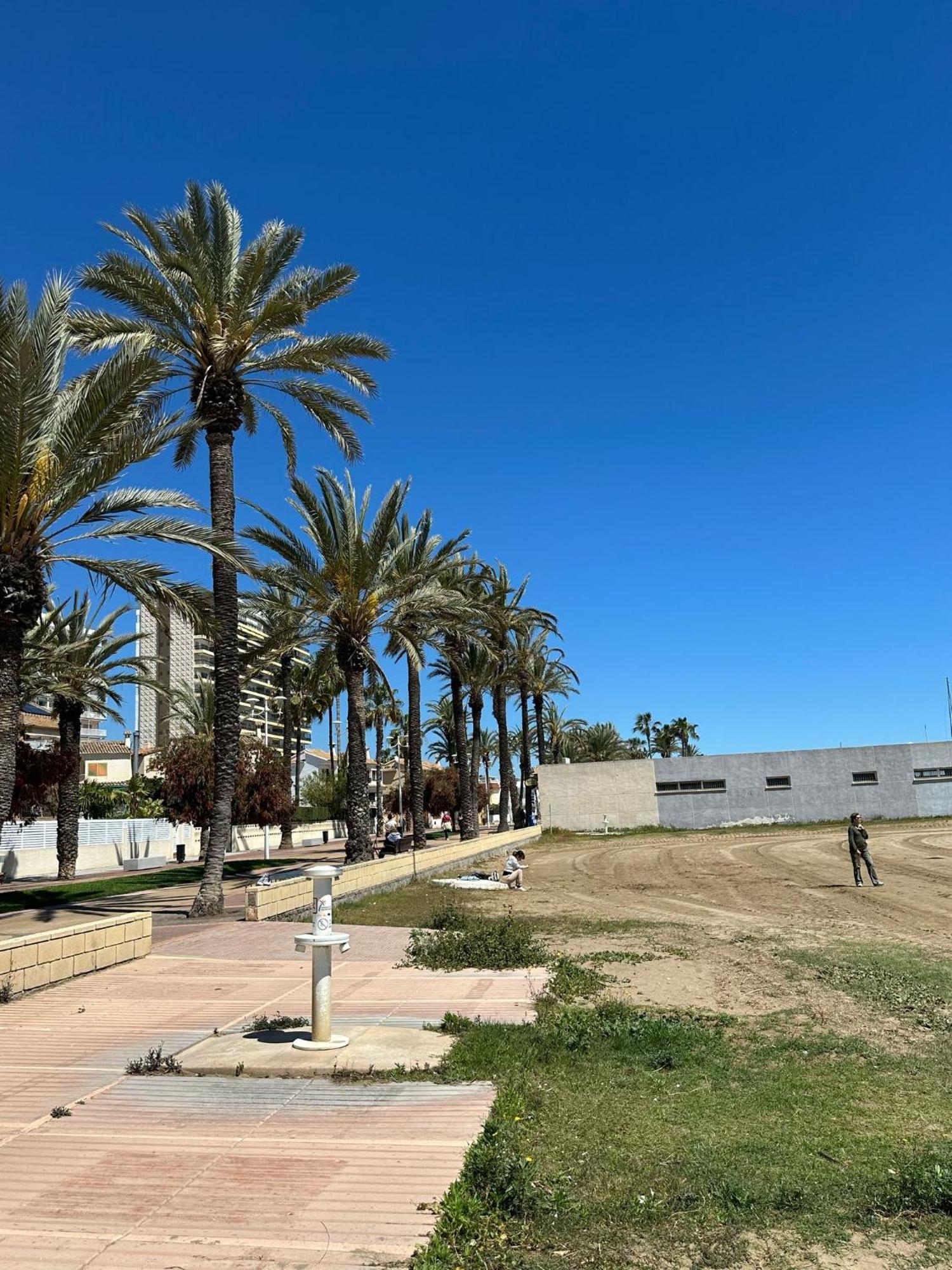 Apartamento Barbacoa, Piscina Y Playa 푸에블라 데 파르날스 외부 사진