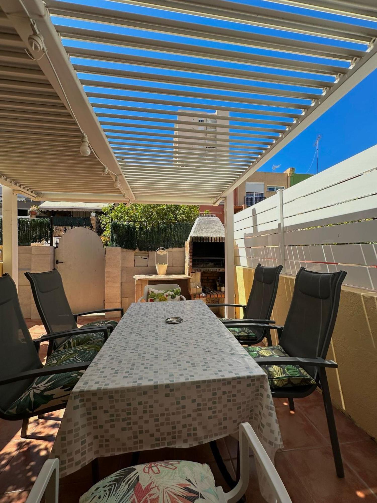 Apartamento Barbacoa, Piscina Y Playa 푸에블라 데 파르날스 외부 사진