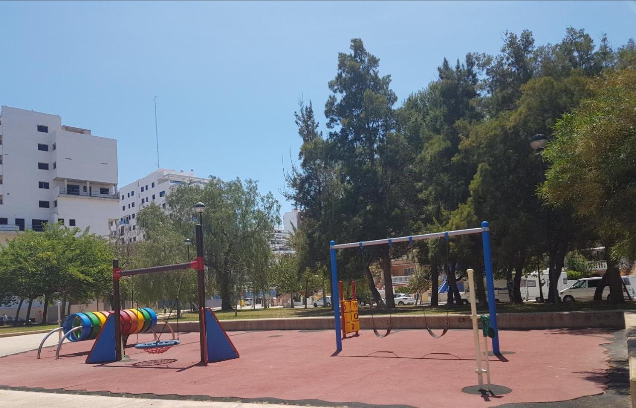 Apartamento Barbacoa, Piscina Y Playa 푸에블라 데 파르날스 외부 사진